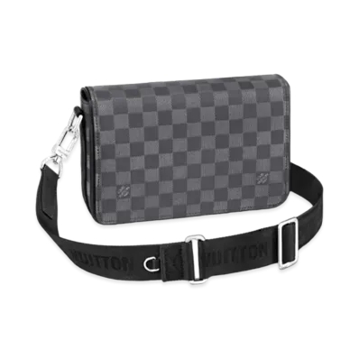 Louis Vuitton Studio Messenger Damier Infini