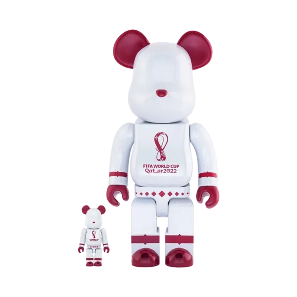 Bearbrick FIFA WORLD CUP QATAR 2022 (TM) OLP WHITE CHROME 100% & 400%