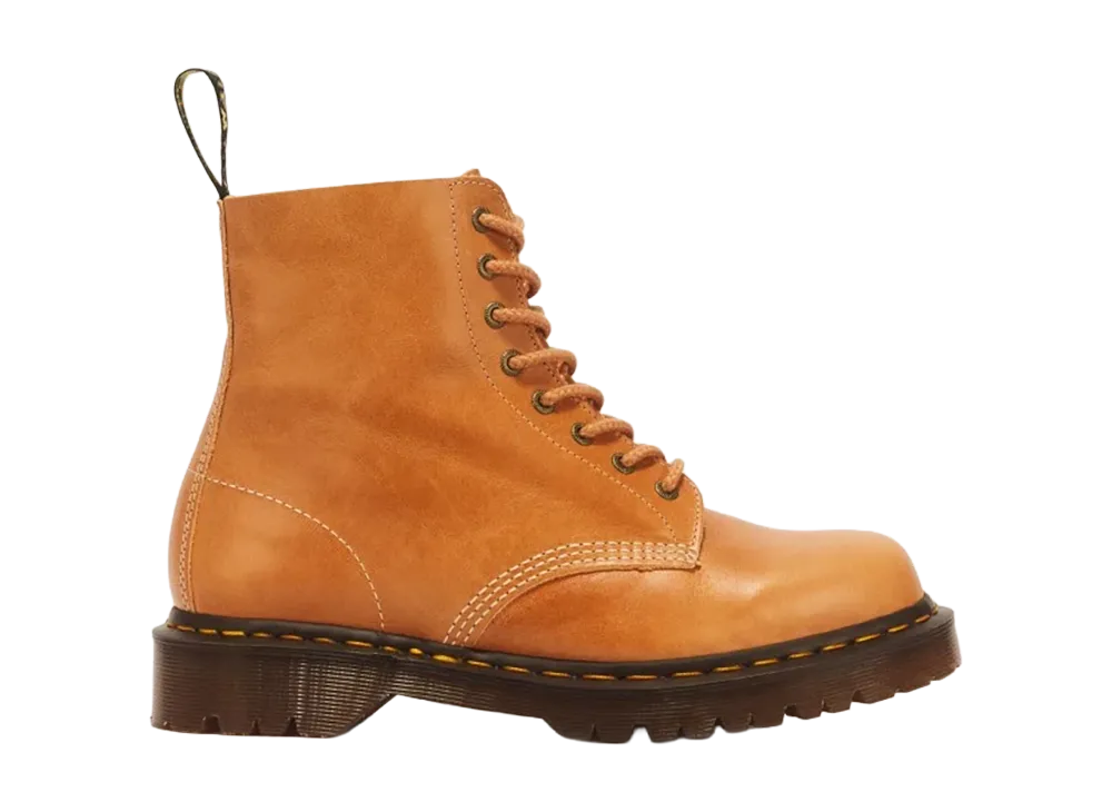 Dr.Martens MIE 1460 Pascal 8-Eye Boots "Veg Tan"