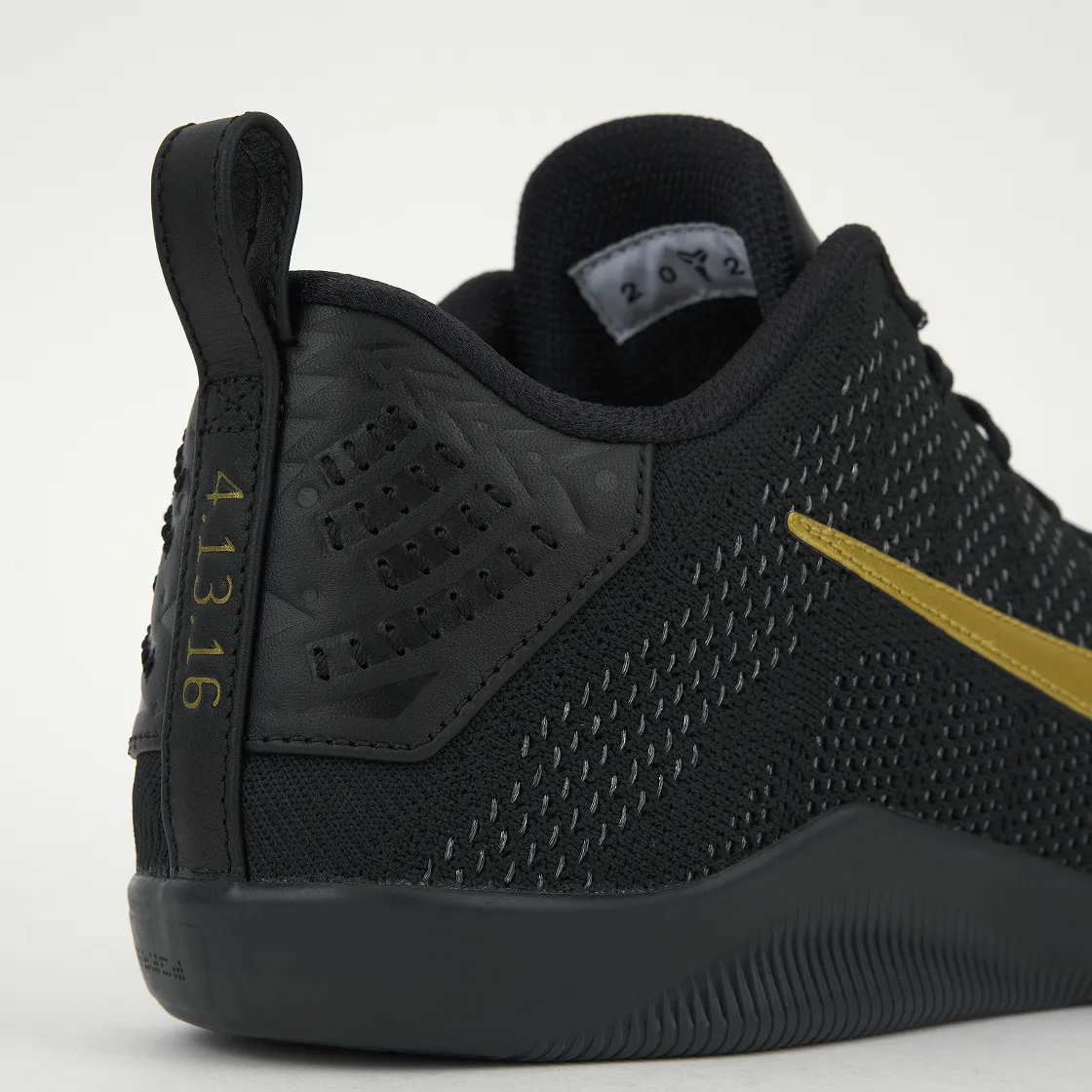 Nike Kobe 11 Elite Protro 