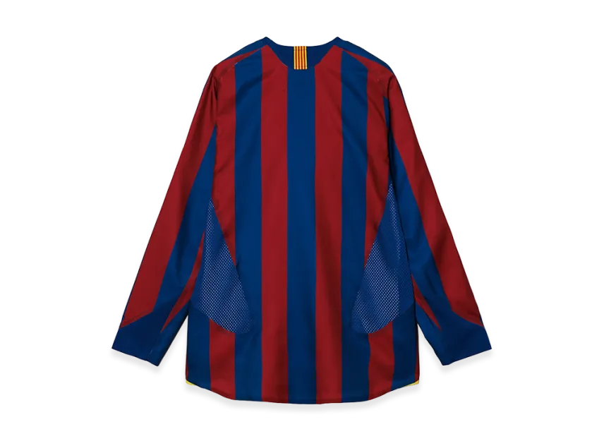 Nike FC Barcelona 2005/06 Reissue Replica Long Sleeve Jersey Nike FC Barcelona 2005/06 Reissue Replica Long Sleeve Jersey