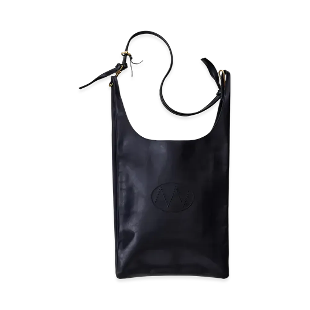NICENESS Lowe.H.H - Midi Oiled Horse NN Shoulder Bag - Medium "Black"