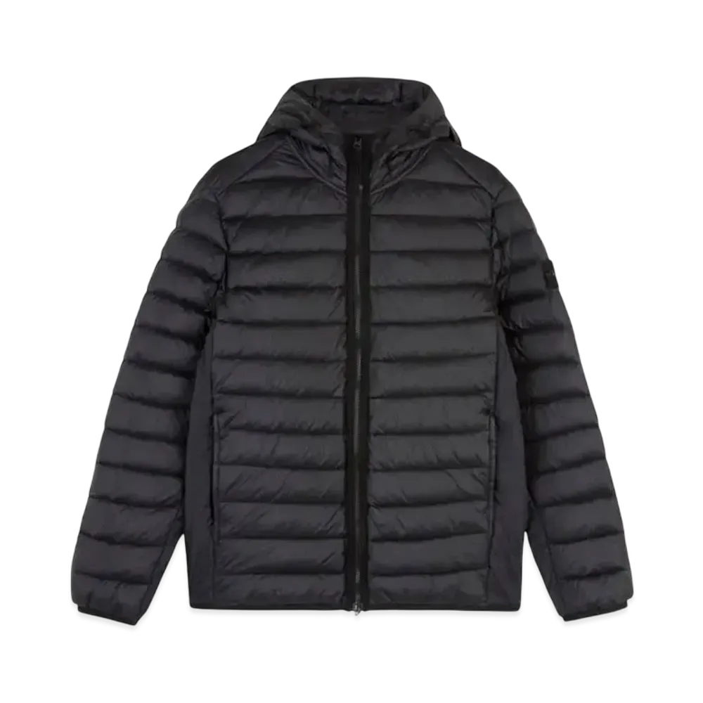 Stone Island 40324 Loom Woven Chambers Recycled Nylon Down-TC "Black"