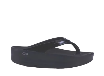 OOFOS Women's OOmega "Black"