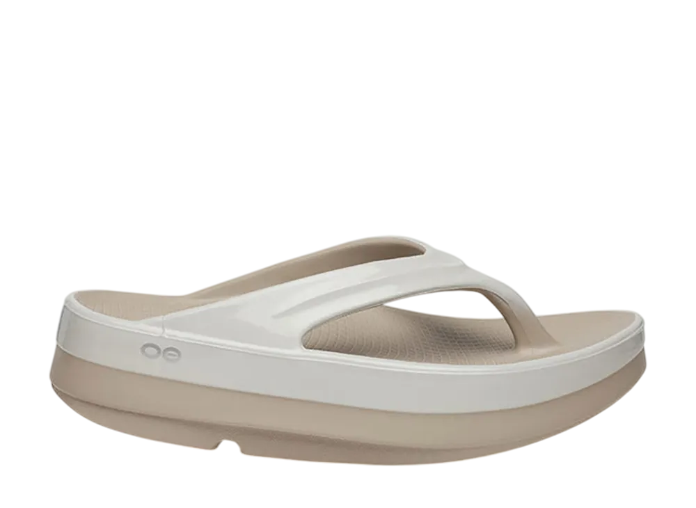 OOFOS Women's OOmega Luxe "Nomad/Fog"