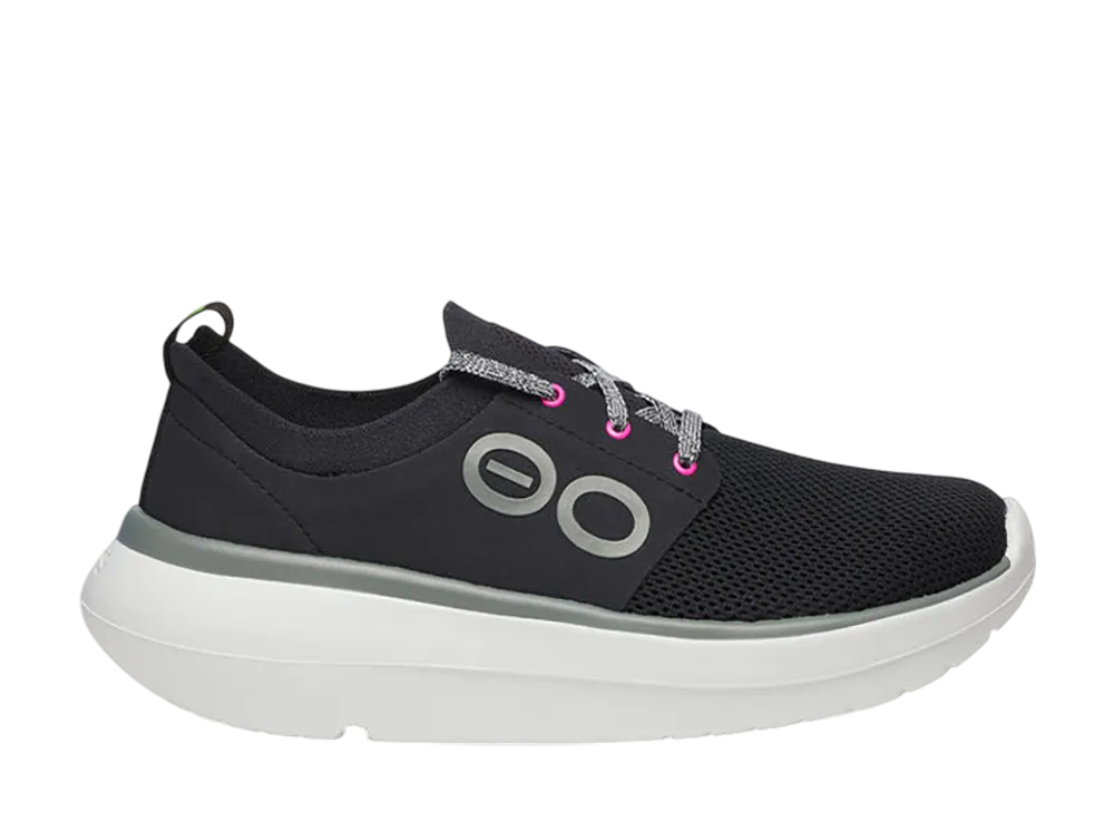 OOFOS Women's OOmy Stride "White/Black"