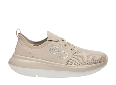 OOFOS Women's OOmy Stride "White/Nomad"