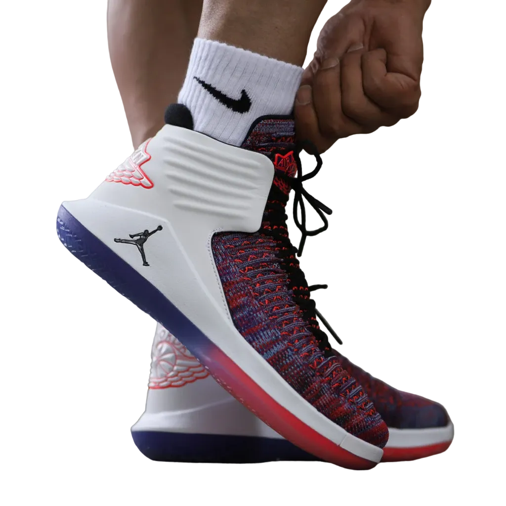 ナイキ エアジョーダン32 ホワイト/コートパープル
