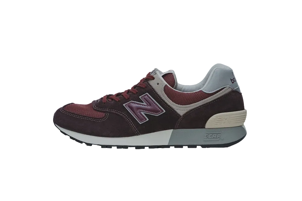 NEW BALANCE MLP574-CW レッド