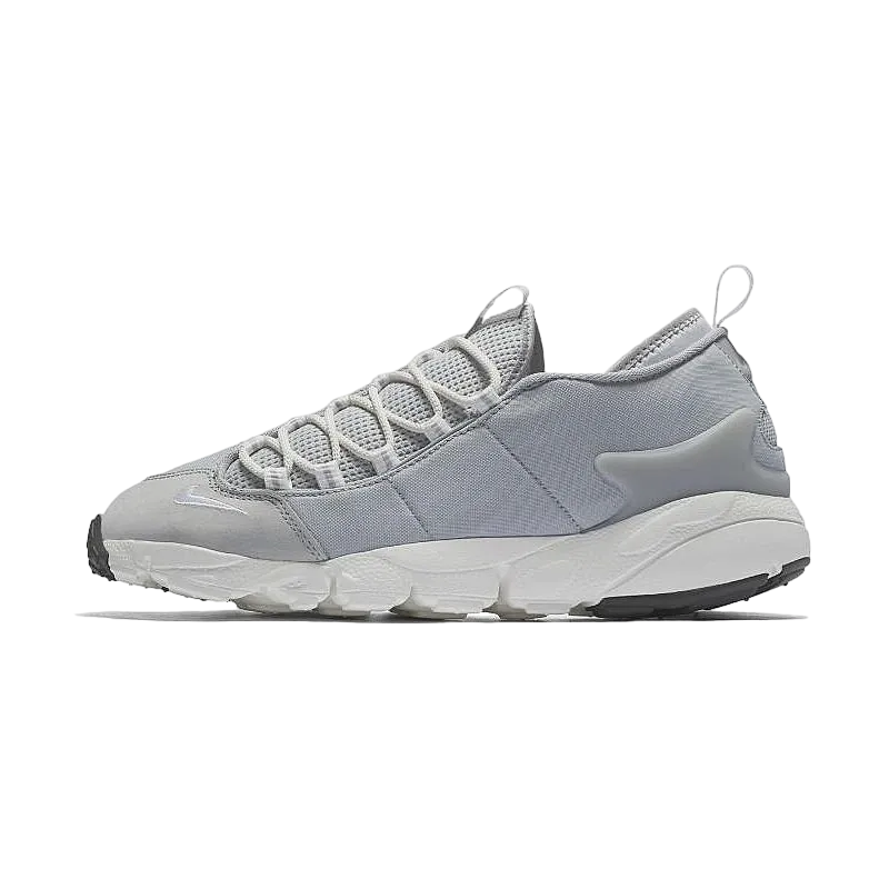 ナイキ エアフットスケープ NM "ウルフ グレー/サミット ホワイト ブラック"