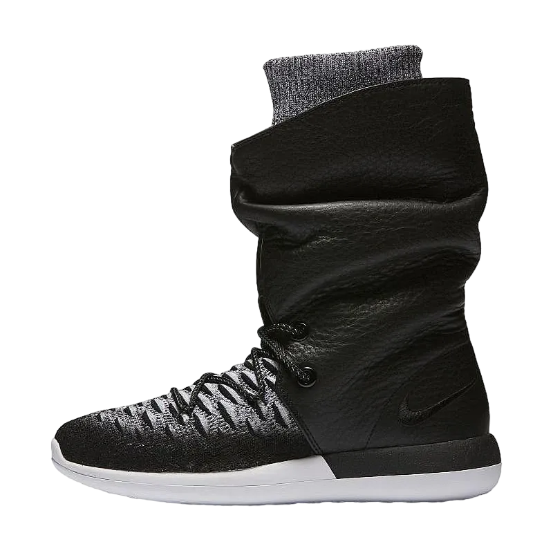 ナイキ ウィメンズ ローシ トゥー フライニット ハイ "ホワイト/ブラック"