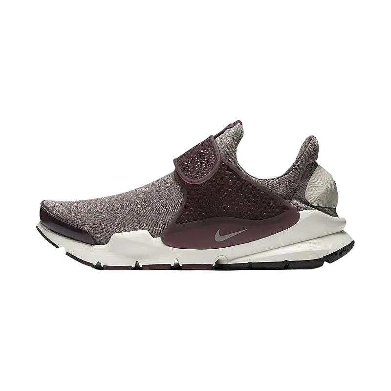 ナイキ ウィメンズ ソック ダート プレミアム SE "ナイト マルーン"