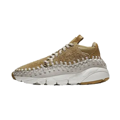ナイキ エアフットスケープ ウーブン チャッカ "フラット ゴールド"