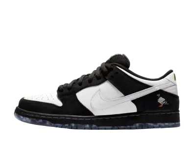 ステイプル × ナイキ SB ダンク ロー "ピジョン ブラック/ホワイト"