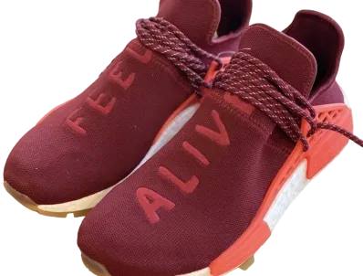 ファレルウィリアムス×アディダス NMD HU FEEL ALIVE