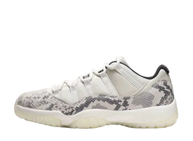 ナイキ エアジョーダン11 ロー スネークスキン "ライトボーン/ユニバーシティレッド/セイル/ブラック"