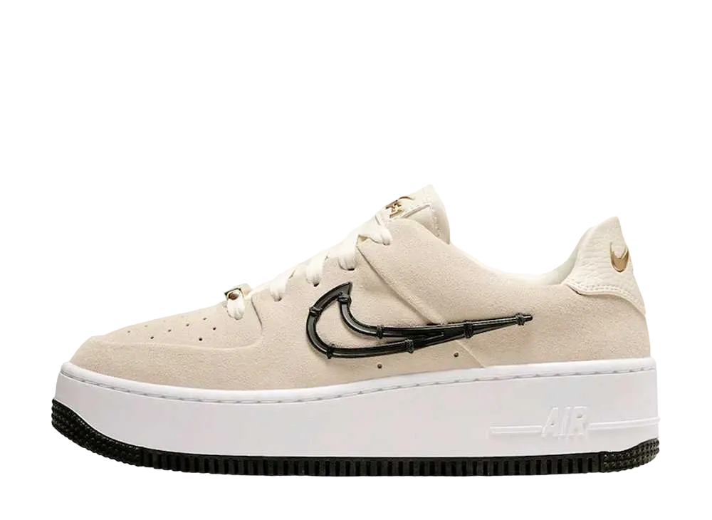 NIKE Women's AIR FORCE 1 SAGE LOW LX "LIGHT CREAM/BLACK-METALLIC GOLD-WHITE"