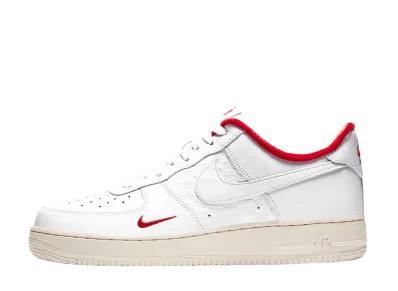 キス × ナイキ エアフォース1 ロー "ホワイト/レッド"