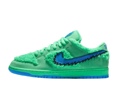 グレイトフルデッドベアーズ × ナイキ SB ダンク ロー "グリーンベア"