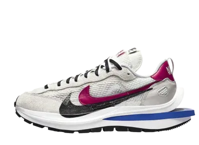 sacai × Nike Vapor Waffle "Royal Fuchsia"