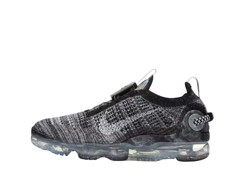 NIKE Women's VAPORMAX 2020 FLYKNIT "OREO"