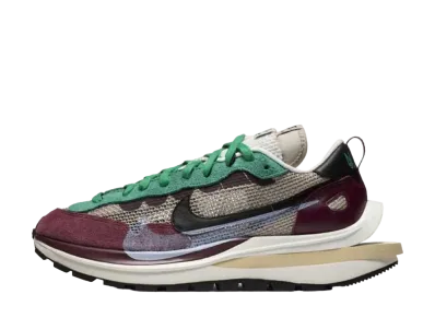 sacai × Nike Vapor Waffle "String/Red/Green"