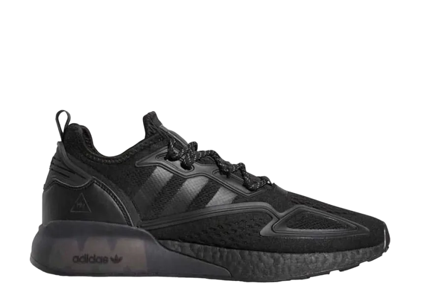 ファレル・ウィリアムス × アディダスオリジナルス ZX 2K ブースト "ブラックアンビション"