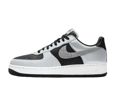 ナイキ エアフォース1 ロー "シルバースネーク"