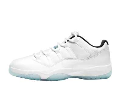 ナイキ エアジョーダン11 ロー "レジェンドブルー"