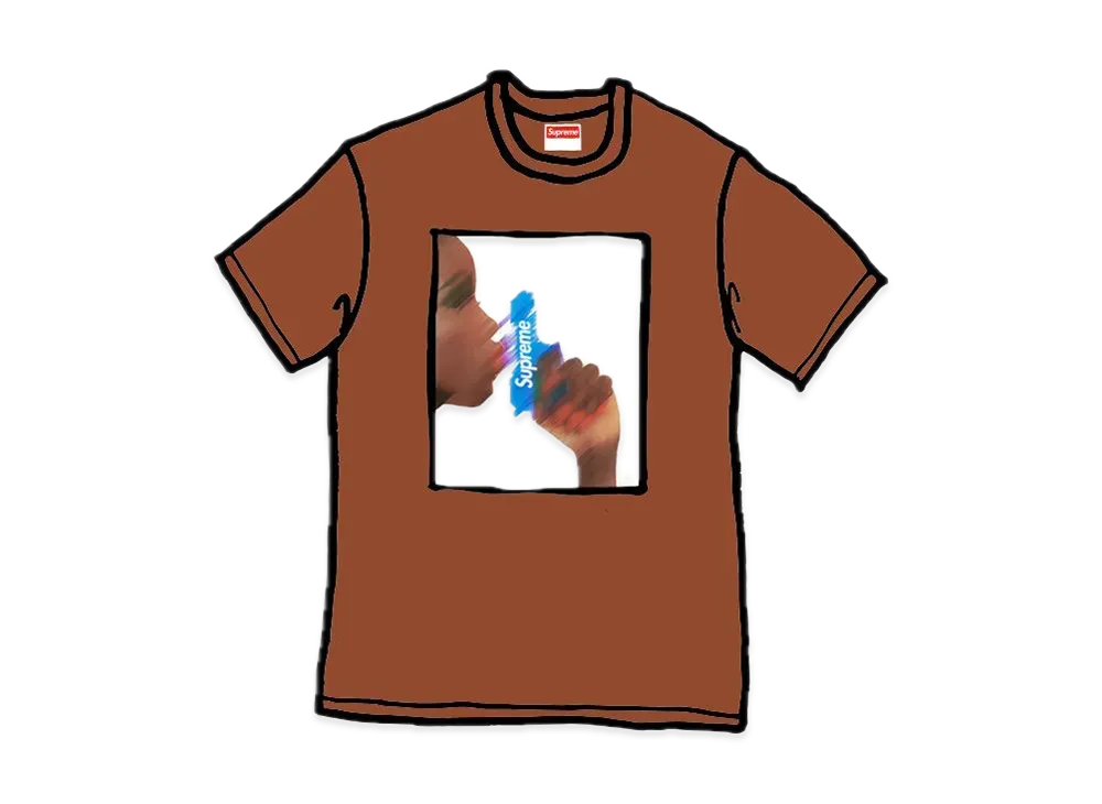 シュプリーム ウォーター ピストル Tシャツ "ブラウン"