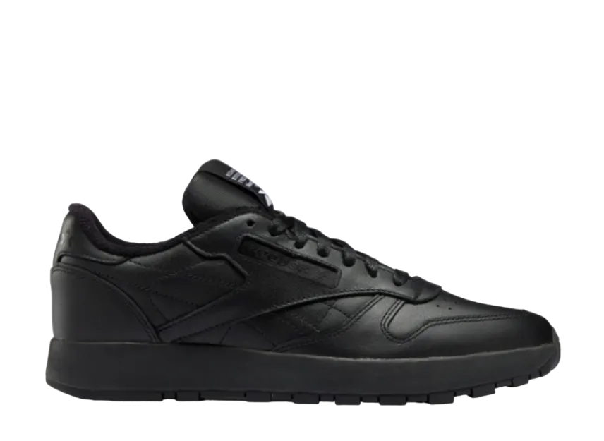 メゾンマルジェラ × リーボック クラシックレザー タビ "ブラック"