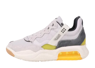 ナイキ ウィメンズ ジョーダン MA2 "バストグレー"