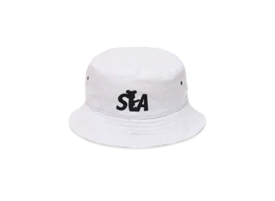 Bearbrick x atmos x WIND AND SEA LOGO HAT "White"
