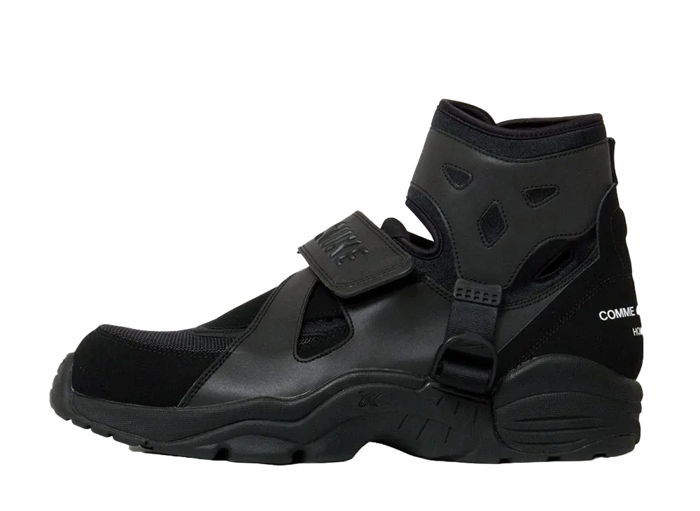 COMME des GARCONS HOMME PLUS × Nike Air Carnivore "Black"