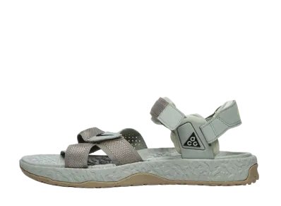 Nike ACG Air Deschutz + "CREAM"