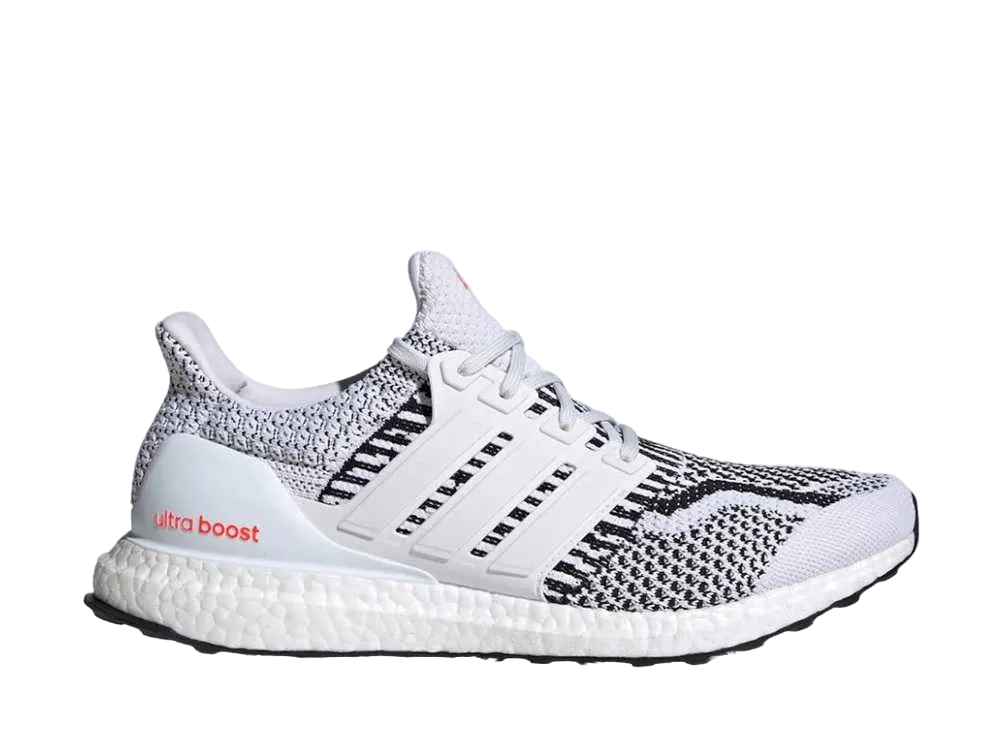 adidas Ultra Boost 5.0 DNA "Zebra"