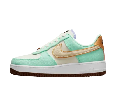 ナイキ ウィメンズ エアフォース1 ロー ’07 LX "パイナップルキャンバス"