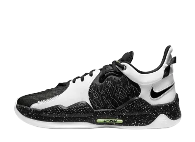 ナイキ PG5 "ブラック/ホワイト/ボルト"
