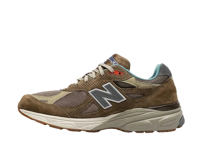 ボデガ × ニューバランス 990V3 "ヒア トゥ ステイ"