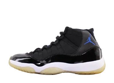 ナイキ エアジョーダン11 レトロ "スペース ジャム (2009)"