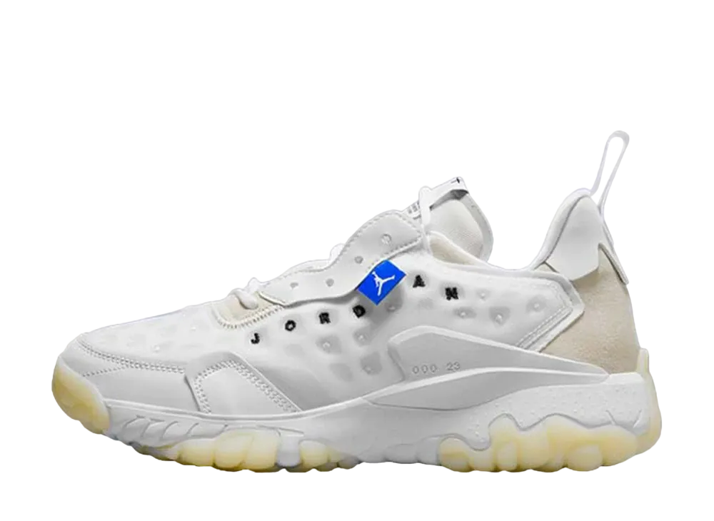 NIKE Women's JORDAN DELTA 2 