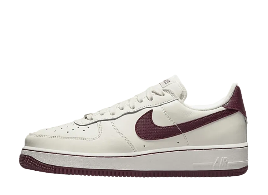 ナイキ エアフォース1 ロー ’07 クラフト "セイル/ダークビートルート/セイル"