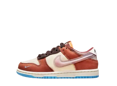 ソーシャルステータス × ナイキ PS ダンク ロー "チョコレート ミルク"(キッズ)