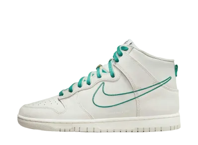 ナイキ ダンク ハイ SE ファーストユース "ライトボーン/グリーンノイズ"