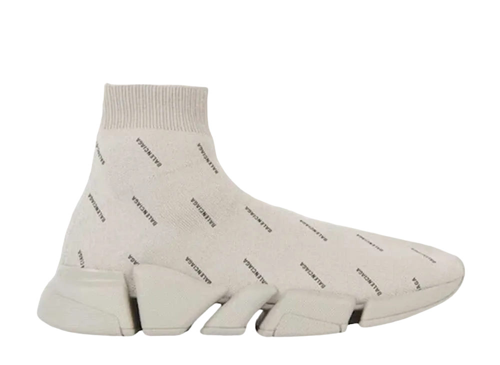 バレンシアガ ウィメンズ スピード 2.0 オールオーバーロゴ "ベージュ"