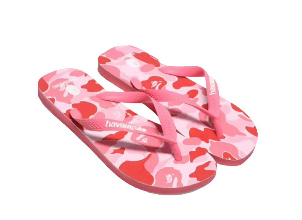 A BATHING APE®︎ × Havaianas Top "Pink Camo"