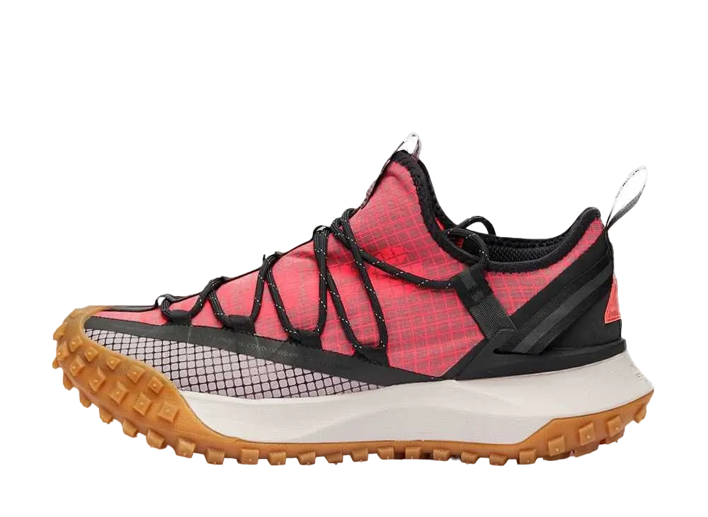 Nike ACG Mountain Fly Low "Pink"