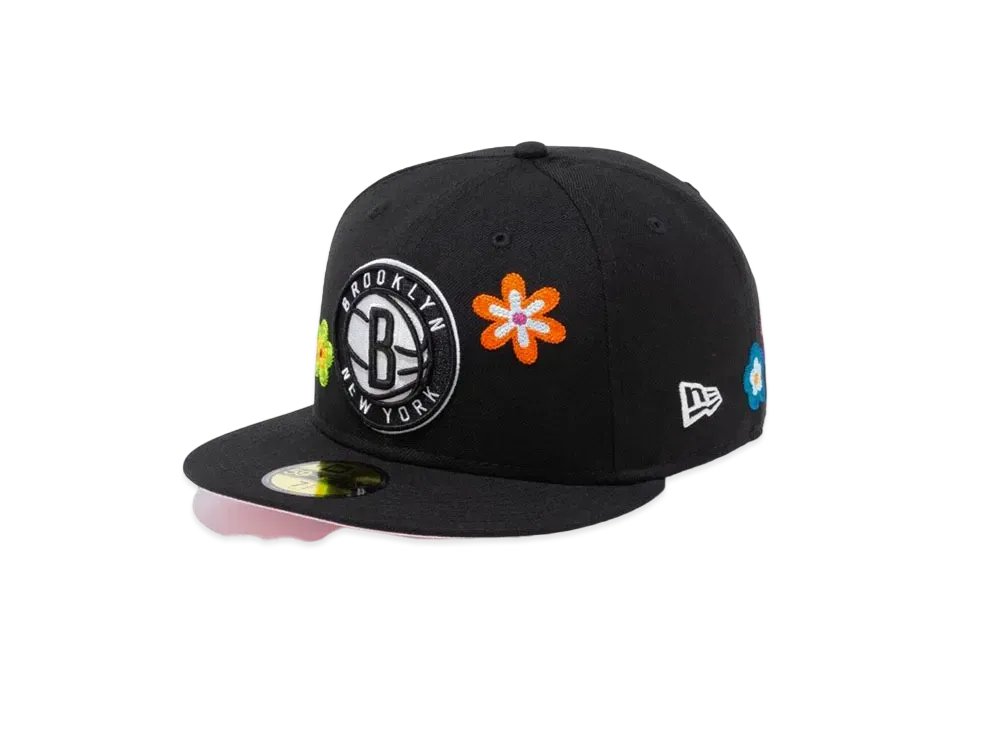 NEW ERA 59FIFTY Chain Stitch Floral Brooklyn Nets Pink Under Visor "Black"
