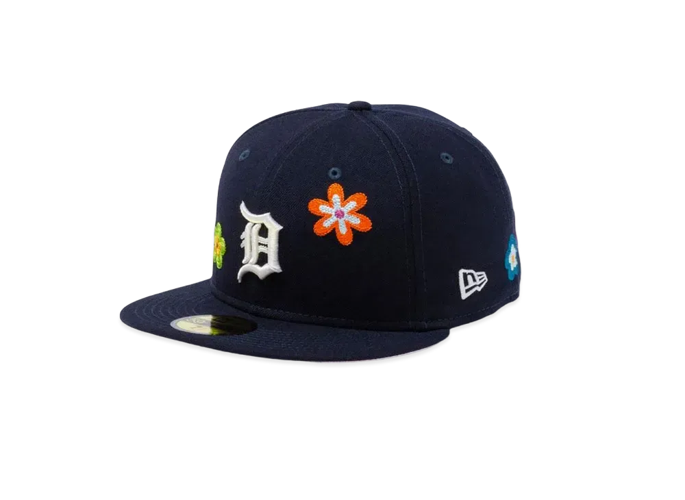 NEW ERA 59FIFTY Chain Stitch Floral Detroit Tigers Pink Under Visor "Navy"