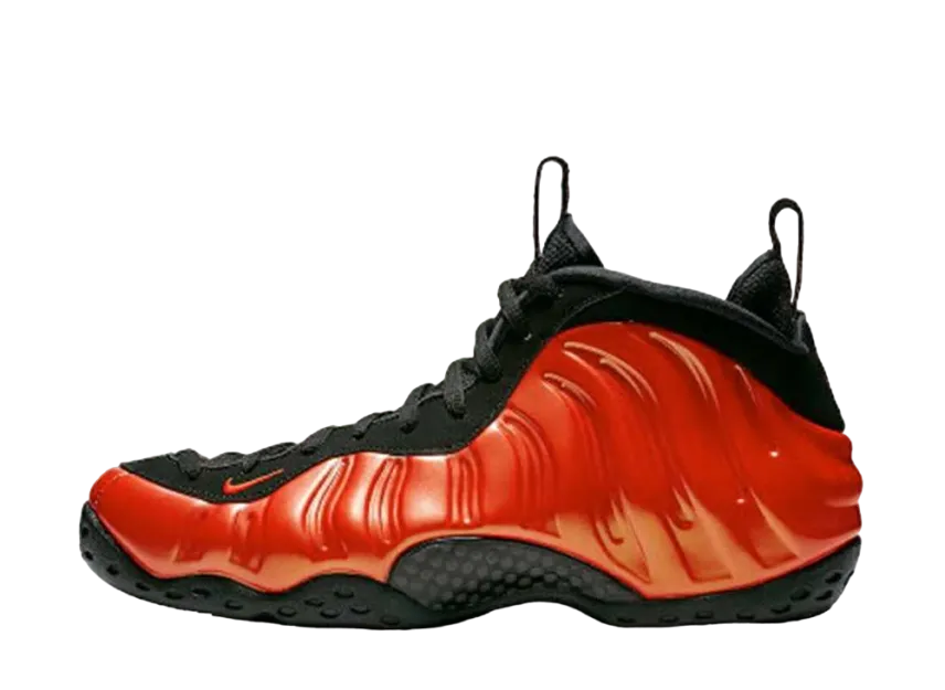 ナイキ エアフォームポジット ワン "ハバネロ レッド"